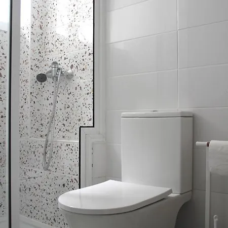 Genius Loci Bed & Breakfast Matosinhos (Porto)