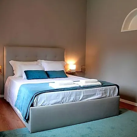 Genius Loci فندق مبيت وإفطار 3*