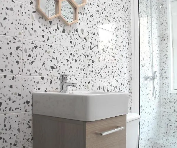 Genius Loci Bed & Breakfast 3*