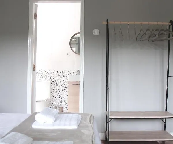 Bed & Breakfast Genius Loci Matosinhos (Porto)