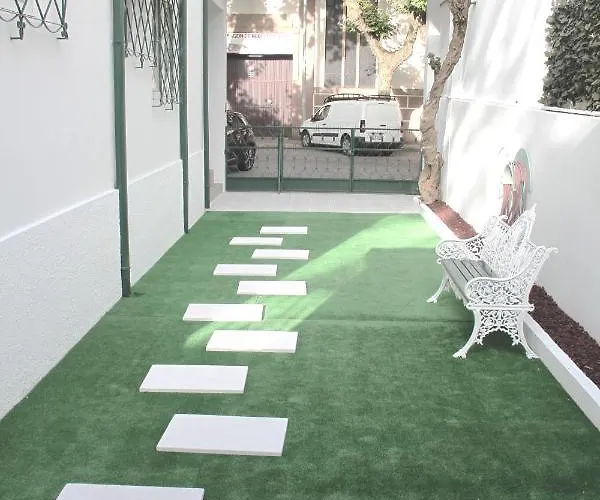 Bed & Breakfast Genius Loci 3*